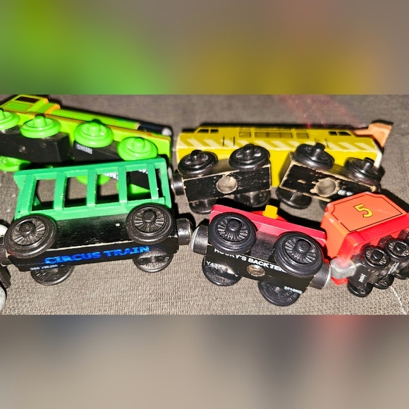 Diesel 10 - Thomas The Tank Engine & Friends Wooden Railway Magnet Trains - Picture 8 of 9